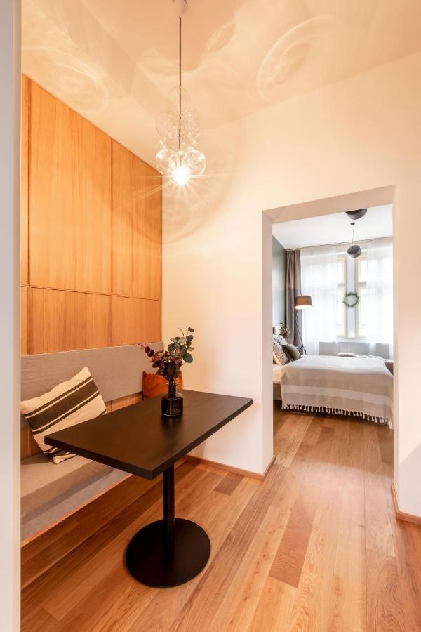 Turnkey I Main Bus Station Apartments Praga Zewnętrze zdjęcie