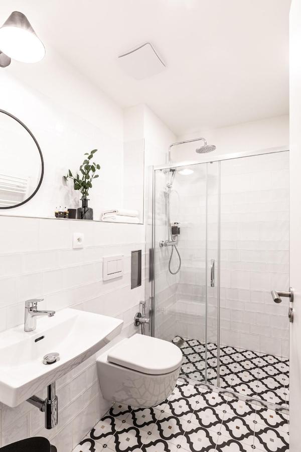 Turnkey I Main Bus Station Apartments Praga Zewnętrze zdjęcie